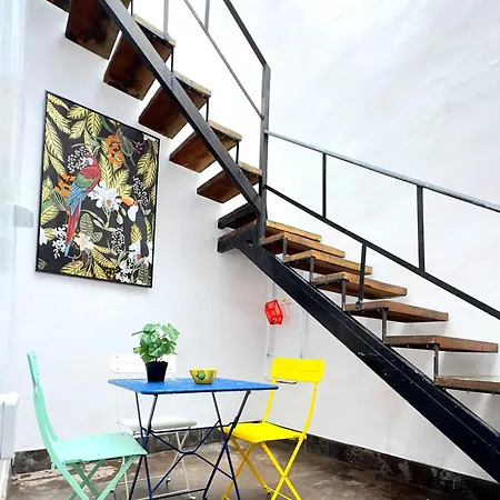 Charming House In With Comfort Hébergement de vacances *